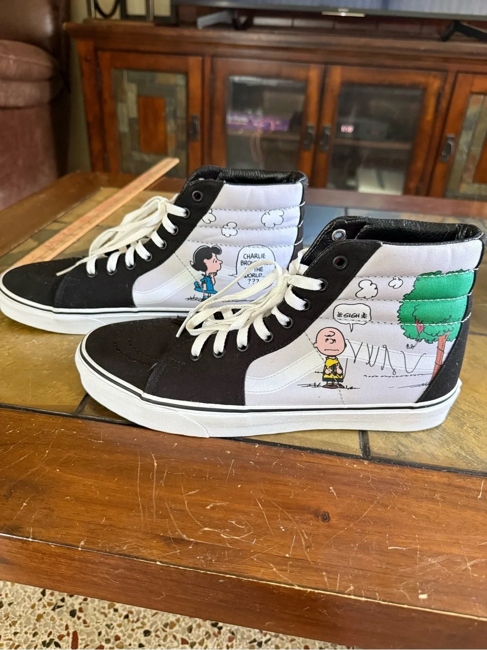 Vans x Peanuts Sk8-Hi Reissue Charlie Kite Men's Size 10.5 High Top Sneakers